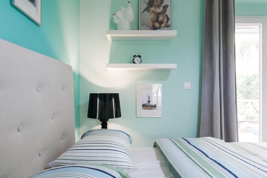 Lux Beach Apartment Vari  Exterior photo