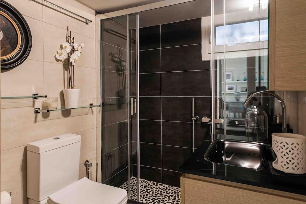 Lux Beach Apartment Vari  Exterior photo